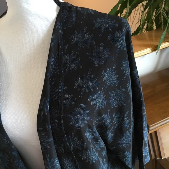 Lindsay Aztec Kimono, Cover Up, by LuLaRoe, Size M - Picture 2 of 9